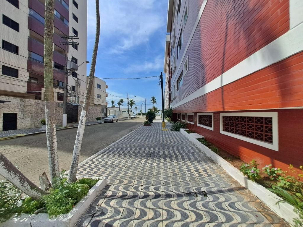 Imagem Kitnet com 1 Quarto à Venda, 38 m² em Tupi - Praia Grande Imagem Kitnet com 1 Quarto à Venda, 38 m² em Tupi - Praia Grande