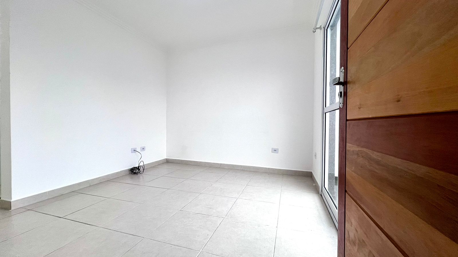 Imagem Casa com 2 Quartos para Alugar, 1 m²em Parque Gerassi - Santo André