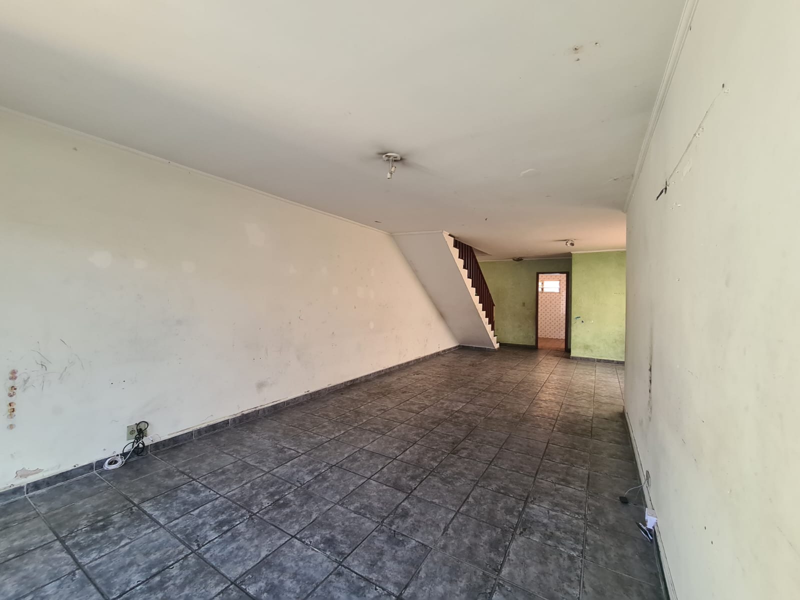 Imagem Sobrado com 4 Quartos à Venda, 138 m² em Parque Fongaro - São Paulo