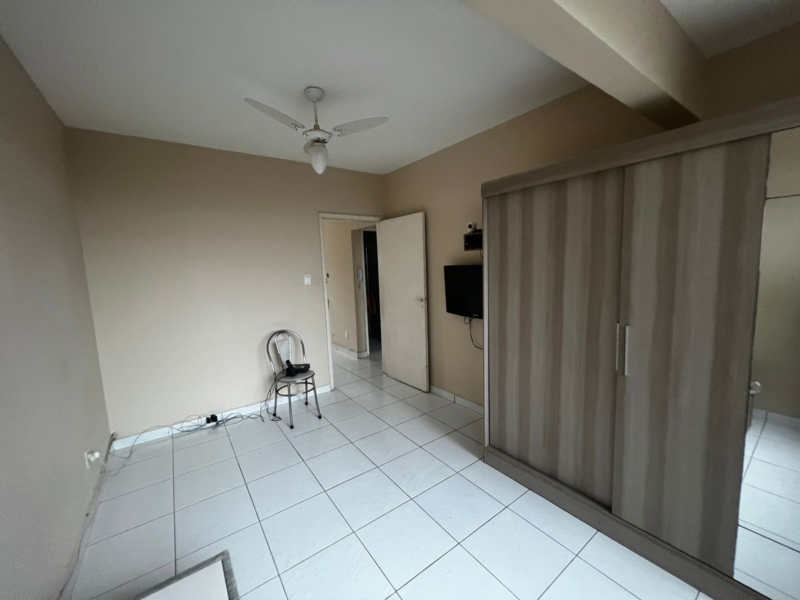 Imagem Apartamento com 1 Quarto à Venda, 40 m²em Tupi - Praia Grande