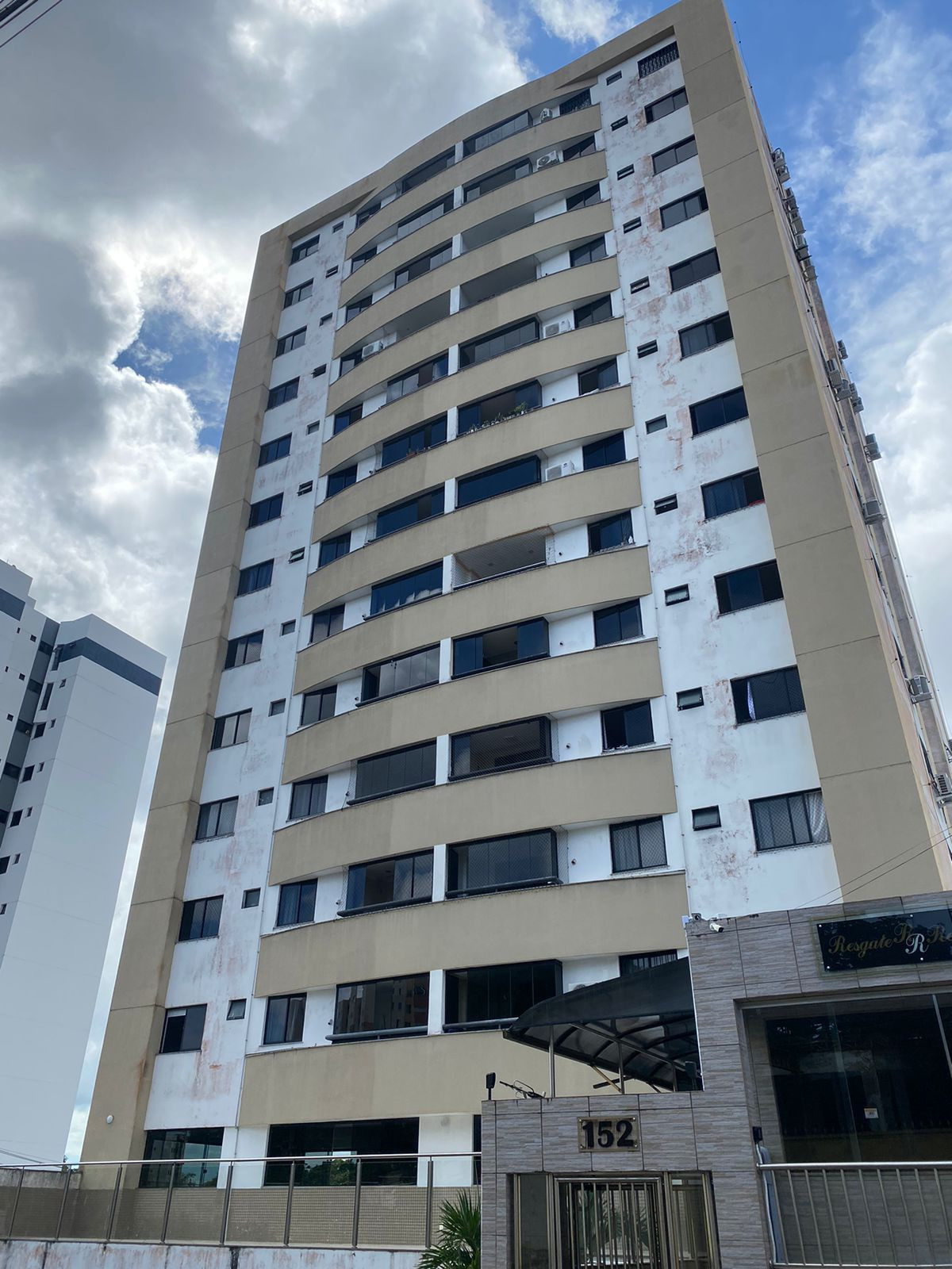 Apartamento com 3 Quartos à Venda, 83 m² em Resgate - Salvador