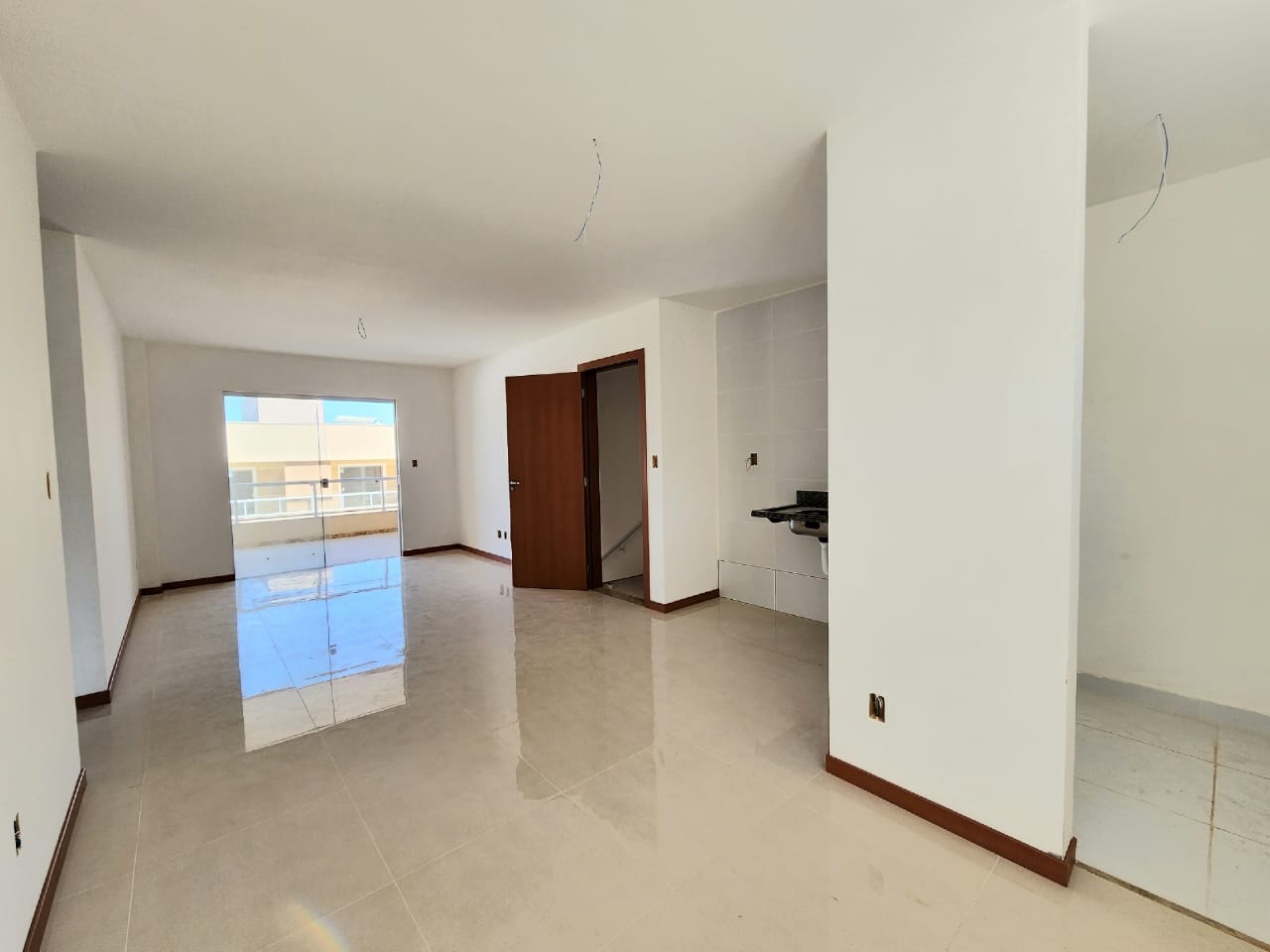 Imagem Apartamento com 2 Quartos à Venda, 72 m²em Vila de Abrantes (Abrantes) - Camaçari