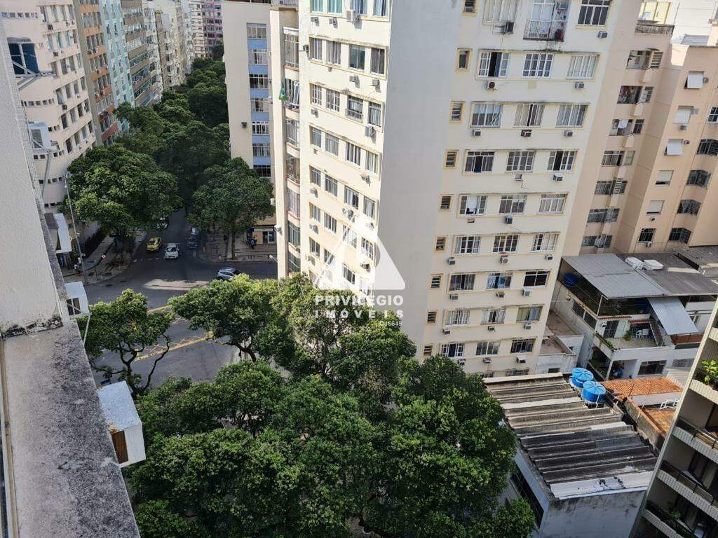 Imagem Cobertura com 4 Quartos à Venda, 260 m²em Copacabana - Rio de Janeiro