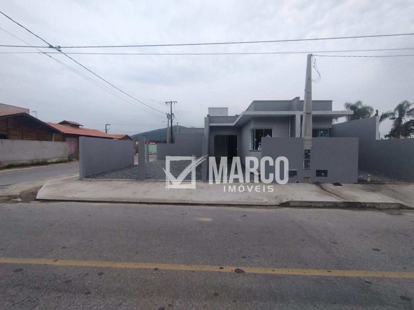Imagem Imóvel com 2 Quartos à Venda, 42 m²em Praia Armação - Penha Imagem Imóvel com 2 Quartos à Venda, 42 m²em Praia Armação - Penha