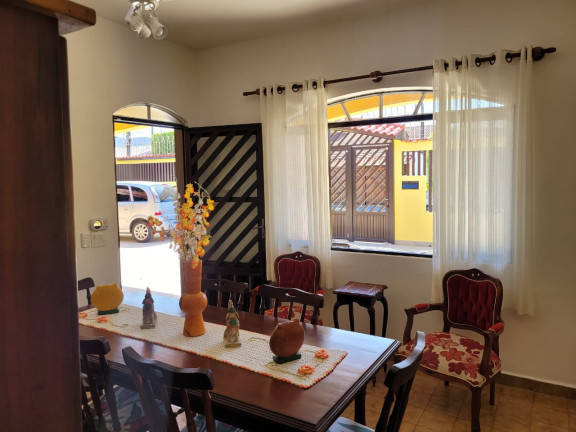 Imagem Casa com 7 Quartos à Venda, 298 m² em Jardim Suarão - Itanhaém