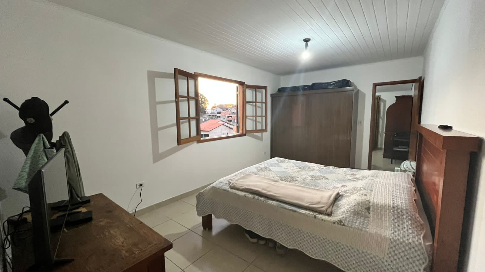 Imagem Casa com 4 Quartos à Venda, 182 m²em São Luiz (Polvilho) - Cajamar Imagem Casa com 4 Quartos à Venda, 182 m²em São Luiz (Polvilho) - Cajamar