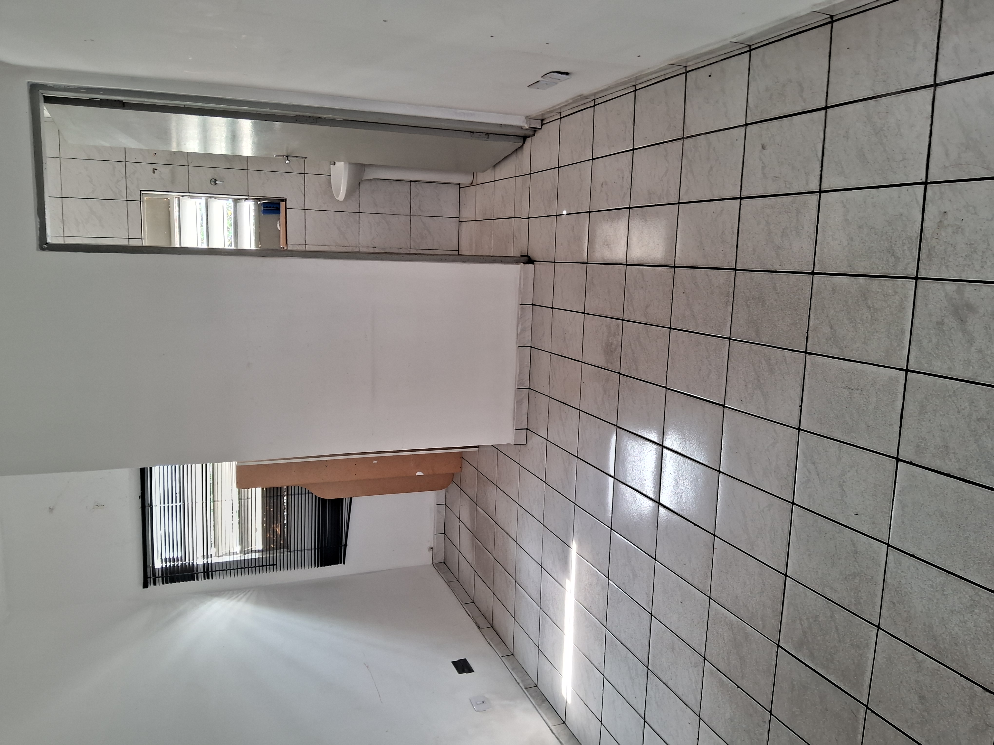 Imagem Galpão à Venda ou Locação, 241 m² em Vila Anastácio - São Paulo Imagem Galpão à Venda ou Locação, 241 m² em Vila Anastácio - São Paulo