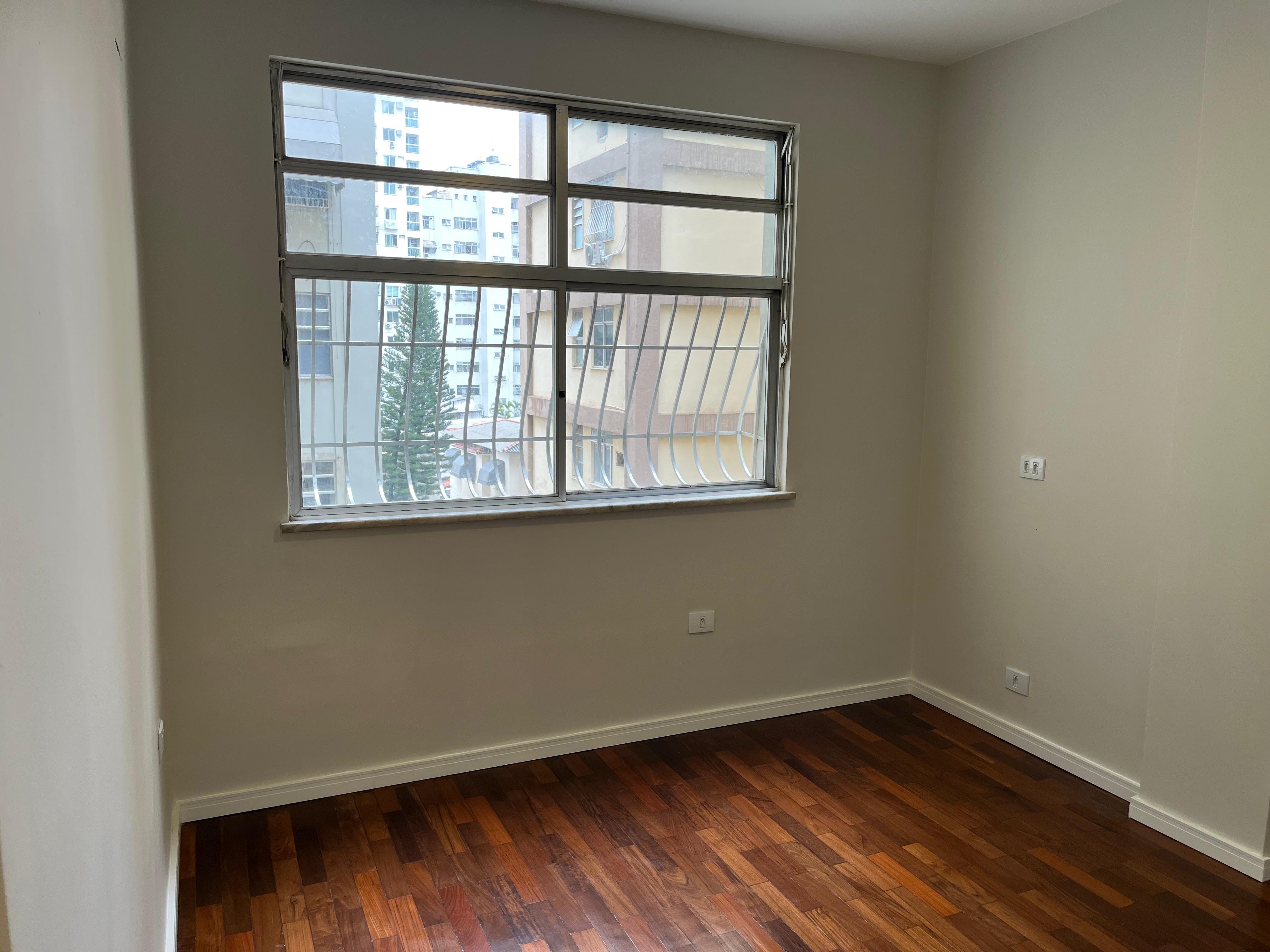 Imagem Apartamento com 2 Quartos à Venda, 80 m² em Ingá - Niterói