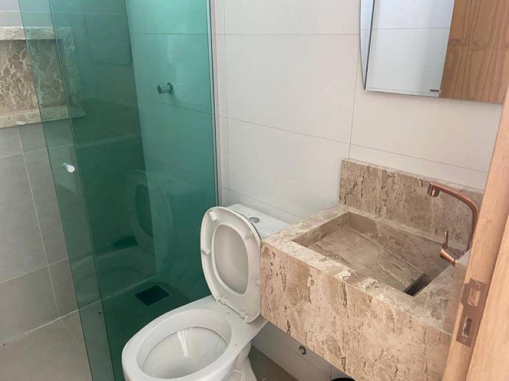 Imagem Casa de Condomínio com 3 Quartos à Venda, 245 m²em Jardins Atenas - Goiânia