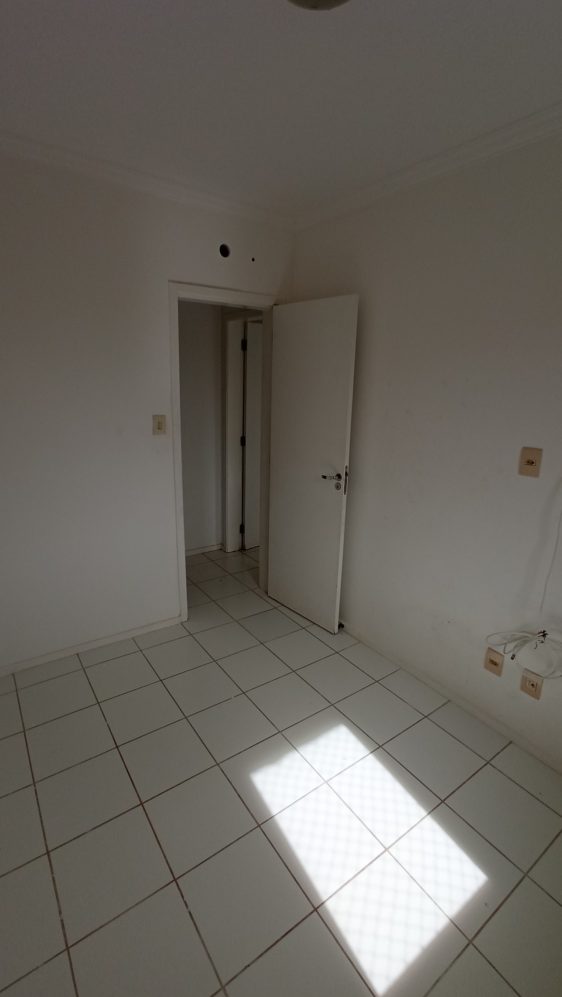Imagem Apartamento com 2 Quartos à Venda, 55 m²em Vila de Abrantes (Abrantes) - Camaçari Imagem Apartamento com 2 Quartos à Venda, 55 m²em Vila de Abrantes (Abrantes) - Camaçari