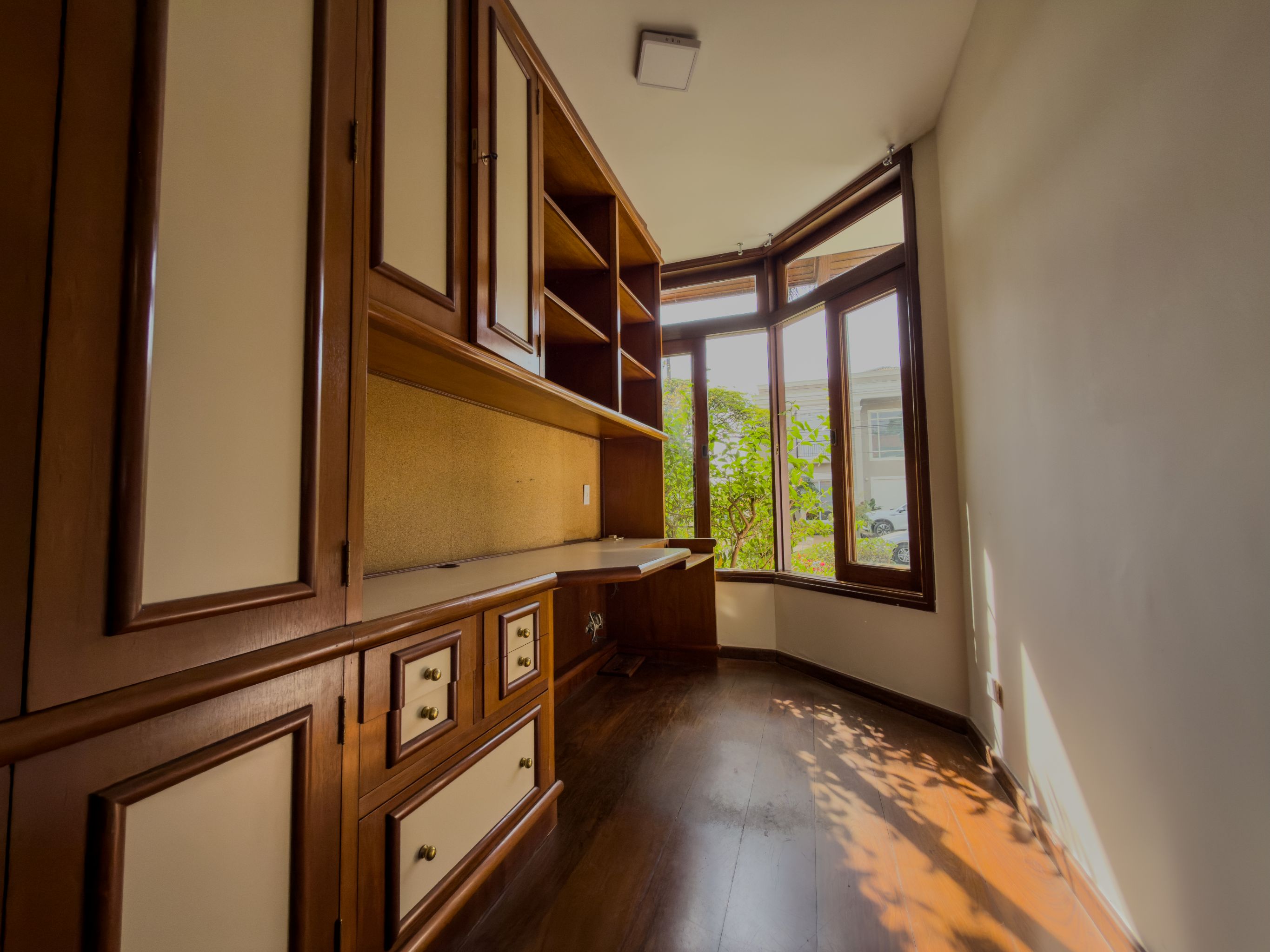 Imagem Casa de Condomínio com 3 Quartos à Venda ou Locação, 450 m² em Alphaville - Santana de Parnaíba