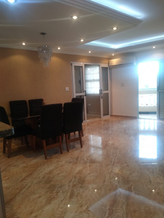 Sobrado com 3 Quartos à Venda, 450 m² em Cidade Centenário - São Paulo