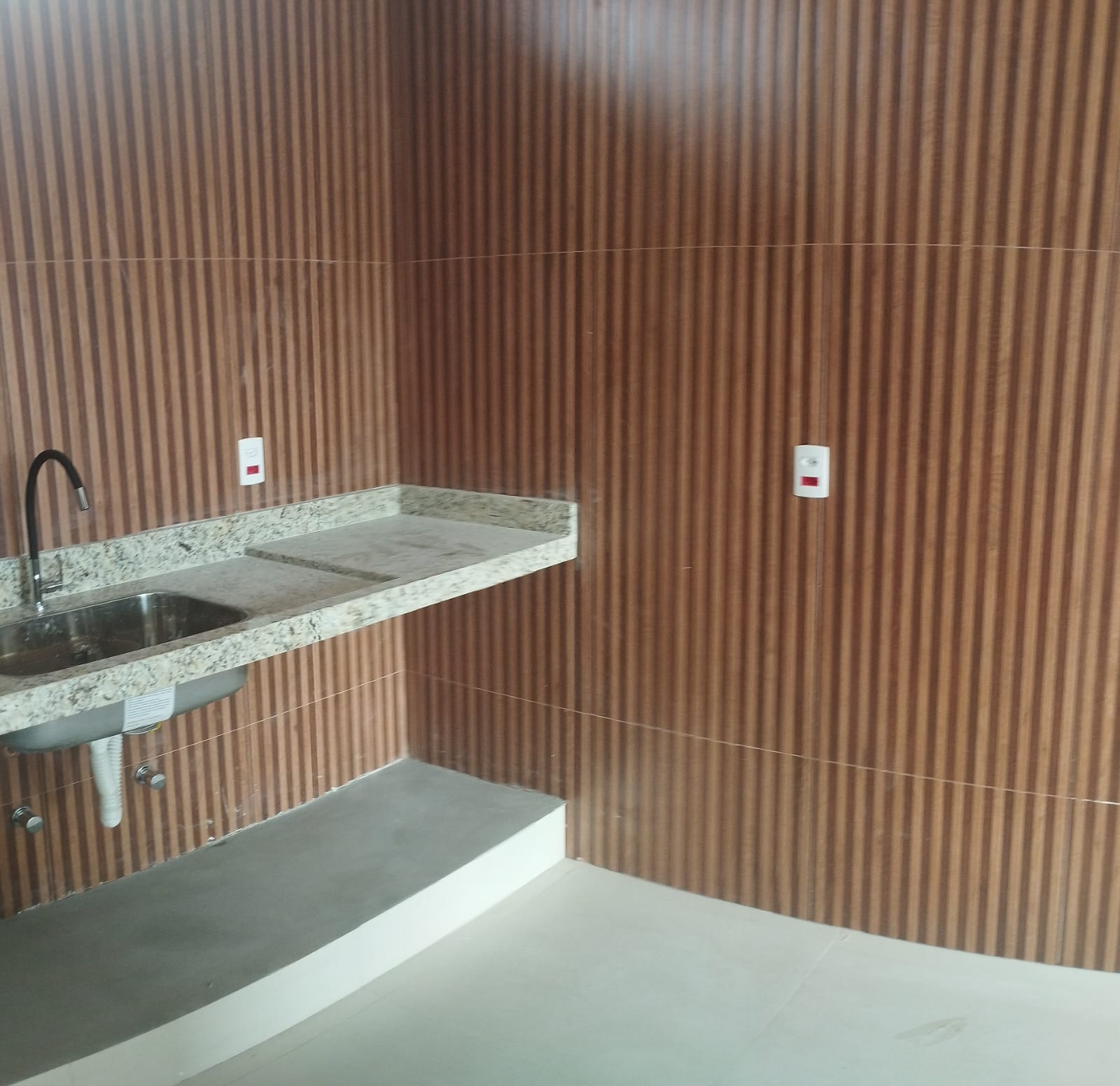 Imagem Apartamento com 2 Quartos para Alugar, 55 m² em Centro - Rio das Pedras Imagem Apartamento com 2 Quartos para Alugar, 55 m² em Centro - Rio das Pedras