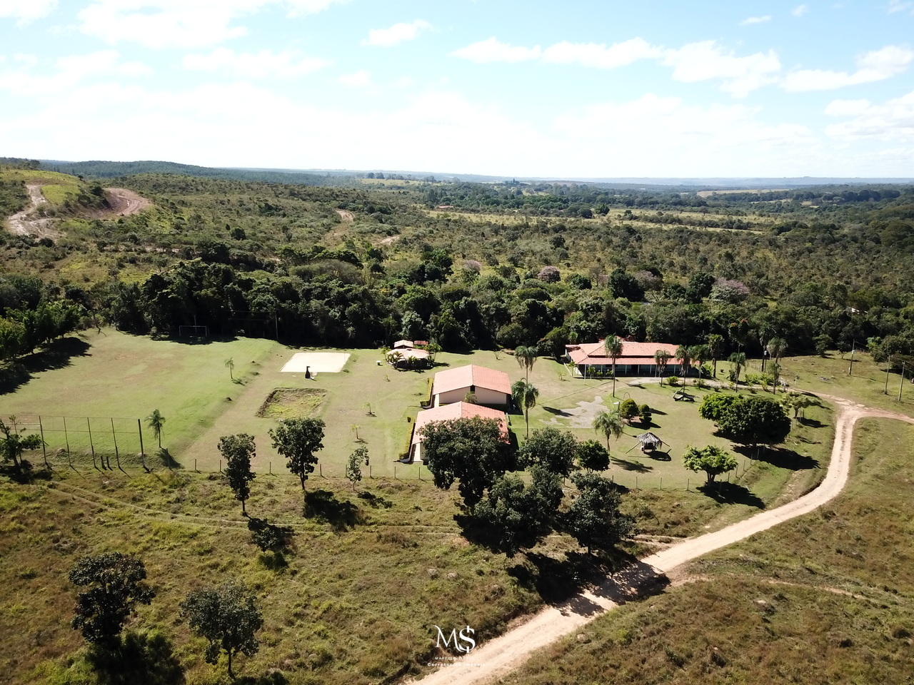 Imagem Fazenda à Venda, 40 m² em Residencial Villa Suiça - Cidade Ocidental Imagem Fazenda à Venda, 40 m² em Residencial Villa Suiça - Cidade Ocidental