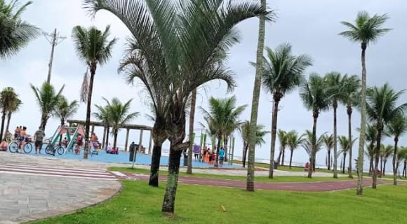 Imagem Casa com 3 Quartos à Venda, 165 m² em Caiçara - Praia Grande Imagem Casa com 3 Quartos à Venda, 165 m² em Caiçara - Praia Grande