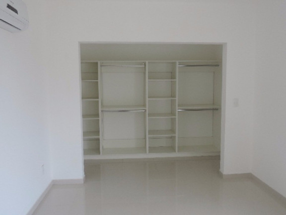 Imagem Casa com 3 Quartos para Alugar, 300 m² em Parque das Palmeiras - Angra dos Reis Imagem Casa com 3 Quartos para Alugar, 300 m² em Parque das Palmeiras - Angra dos Reis
