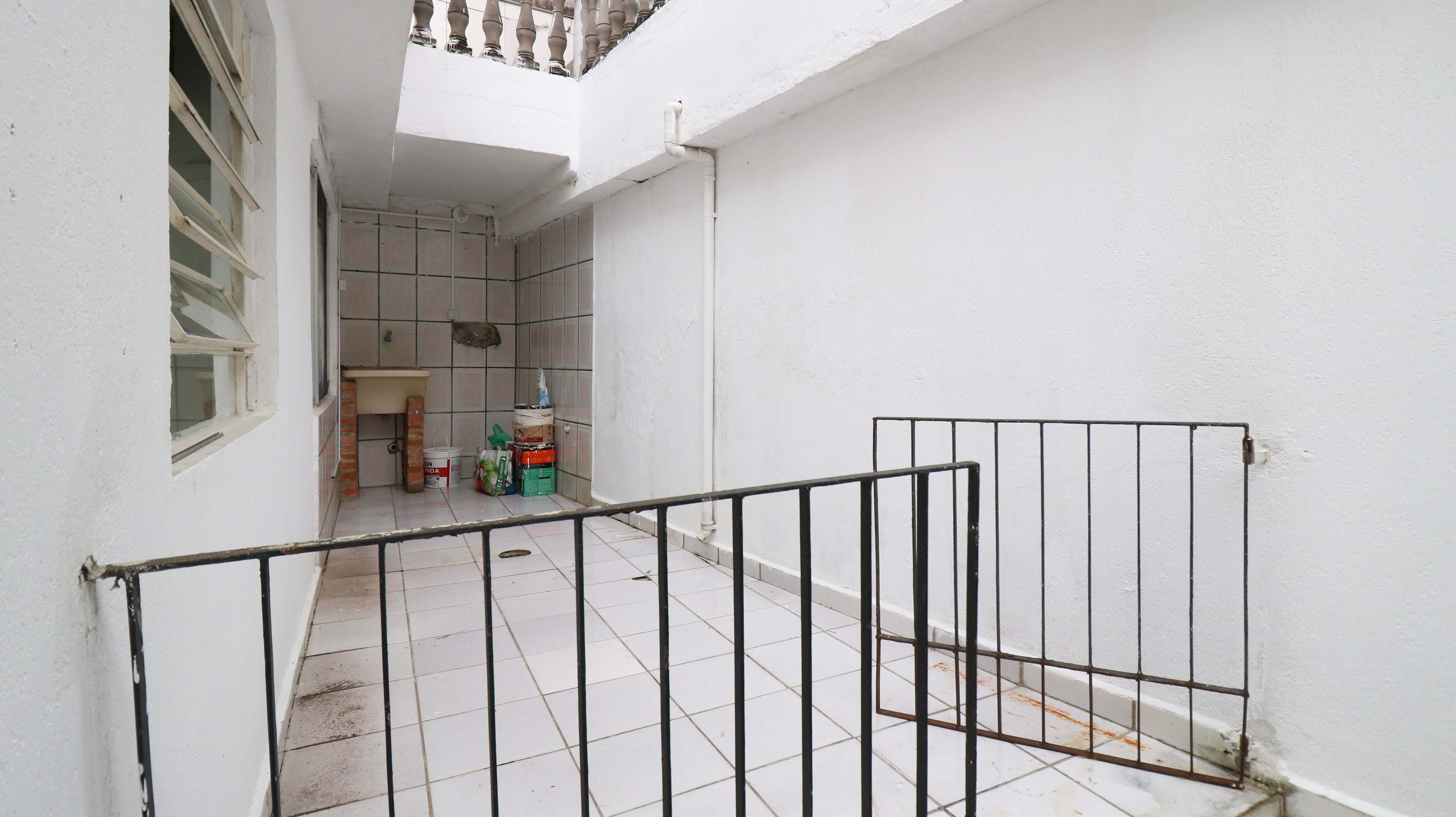 Imagem Sobrado com 3 Quartos à Venda, 235 m²em Vila Paulicéia - São Paulo