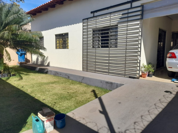 Imagem Casa com 3 Quartos à Venda, 170 m² em Setor Faiçalville - Goiânia Imagem Casa com 3 Quartos à Venda, 170 m² em Setor Faiçalville - Goiânia