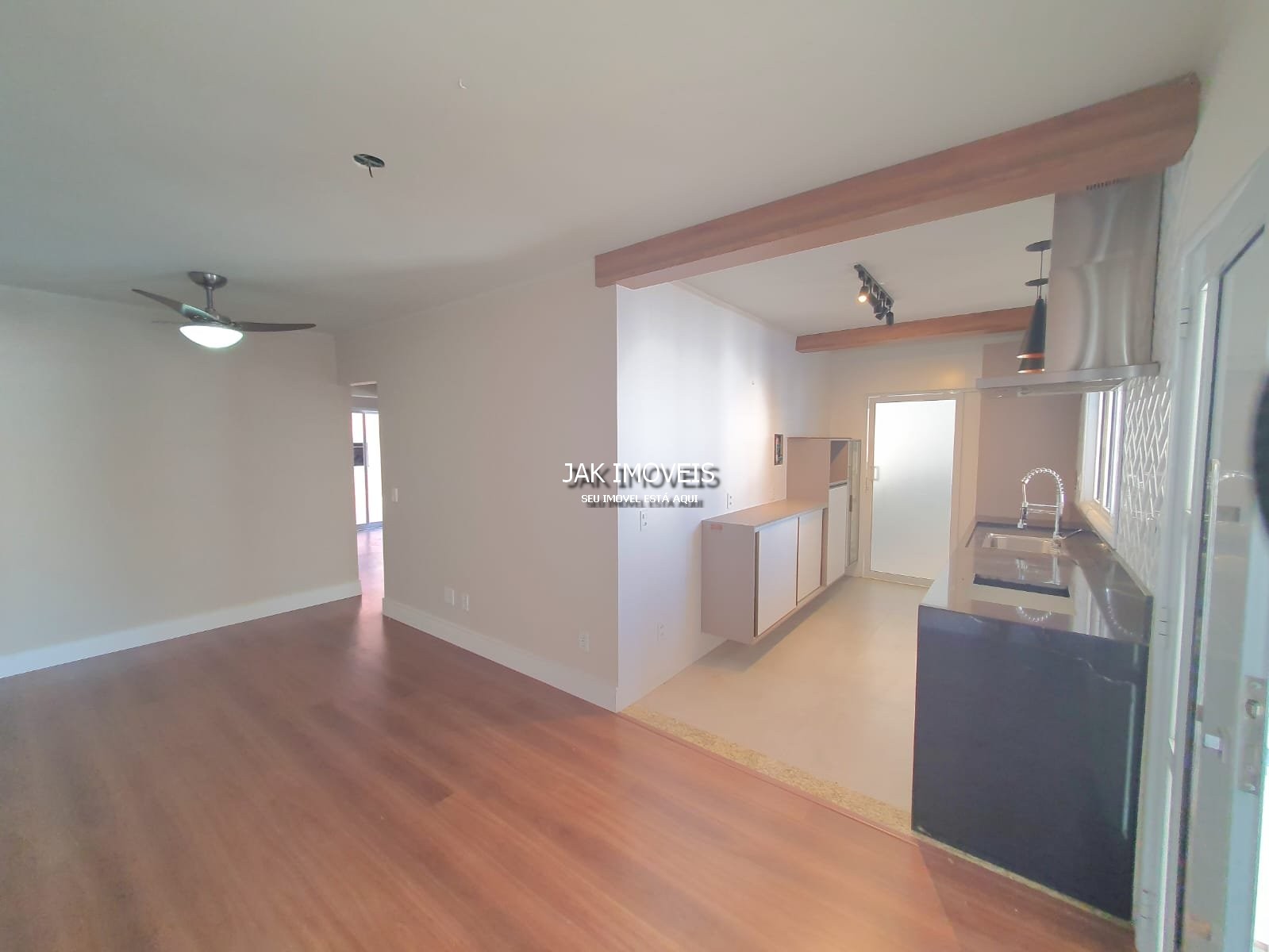 Imagem Casa com 3 Quartos à Venda, 123 m²em Jardim dos Colibris - Indaiatuba
