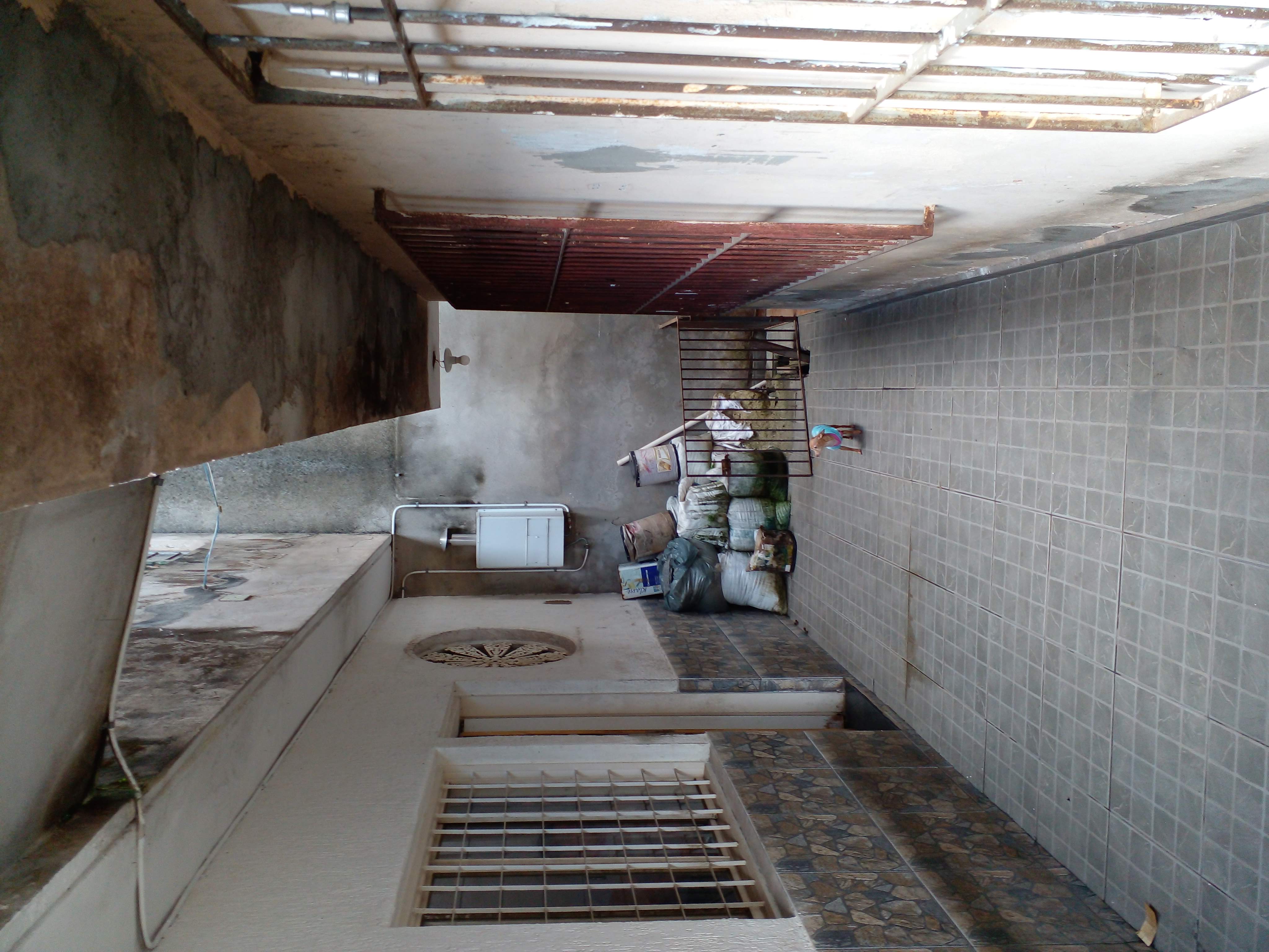 Imagem Casa com 2 Quartos à Venda, 163 m²em Vila Cecília - Mogi das Cruzes