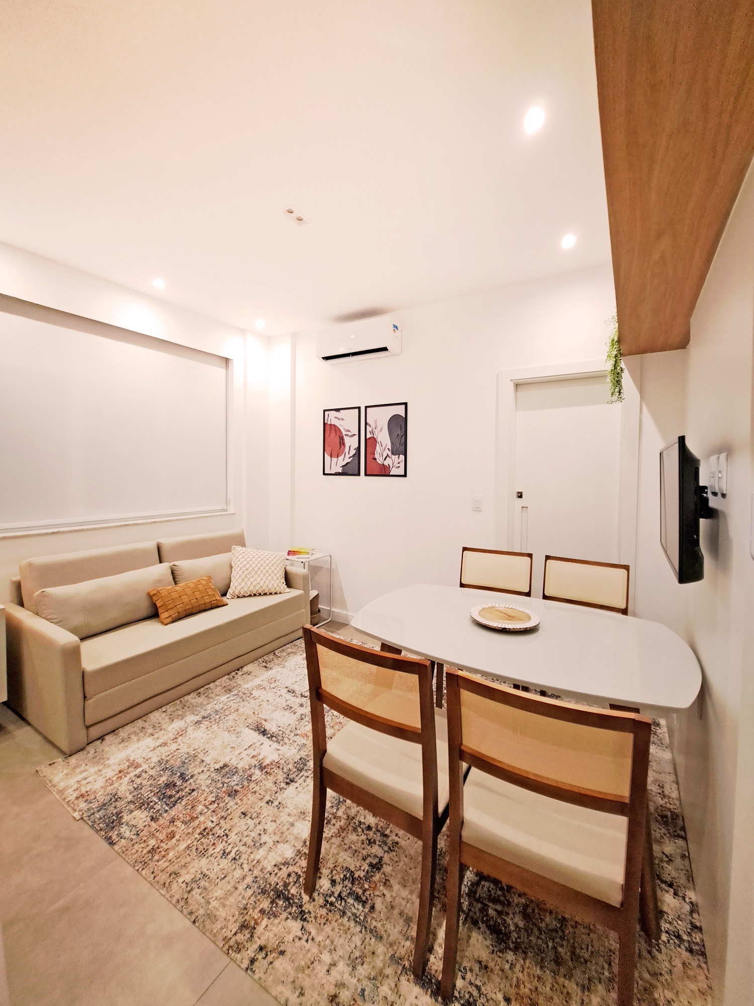 Imagem Apartamento com 2 Quartos à Venda, 35 m²em Copacabana - Rio de Janeiro