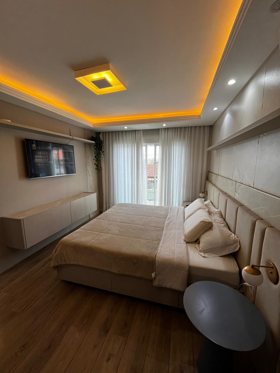 Imagem Casa com 3 Quartos à Venda, 265 m²em Abranches - Curitiba Imagem Casa com 3 Quartos à Venda, 265 m²em Abranches - Curitiba