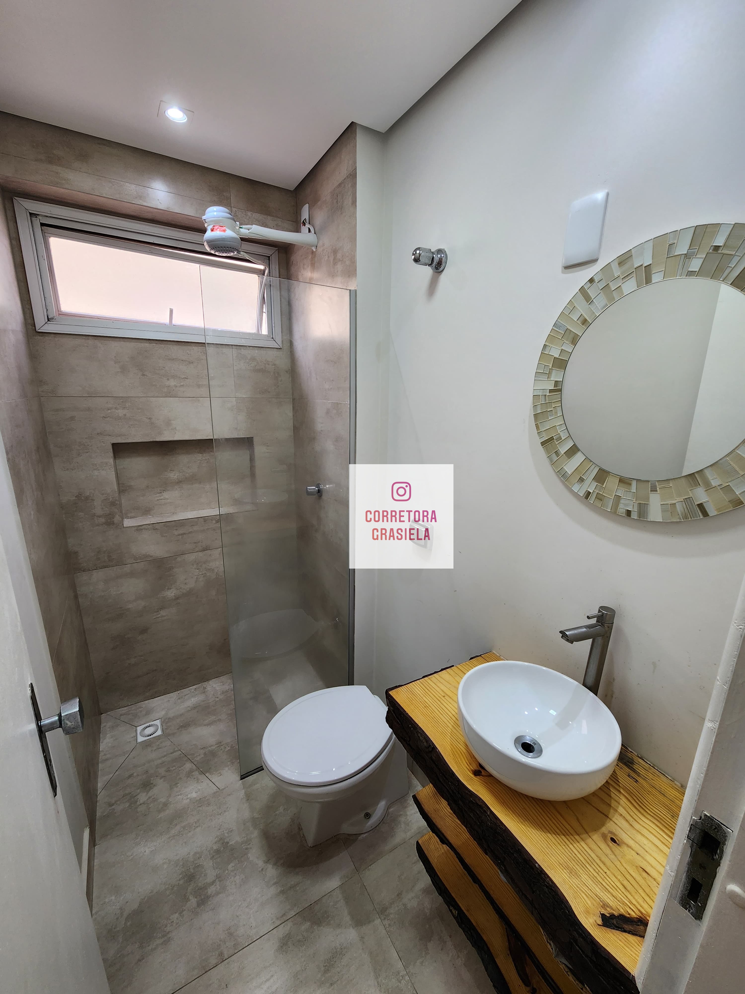 Imagem Apartamento com 1 Quarto à Venda, 28 m² em Centro - Curitiba