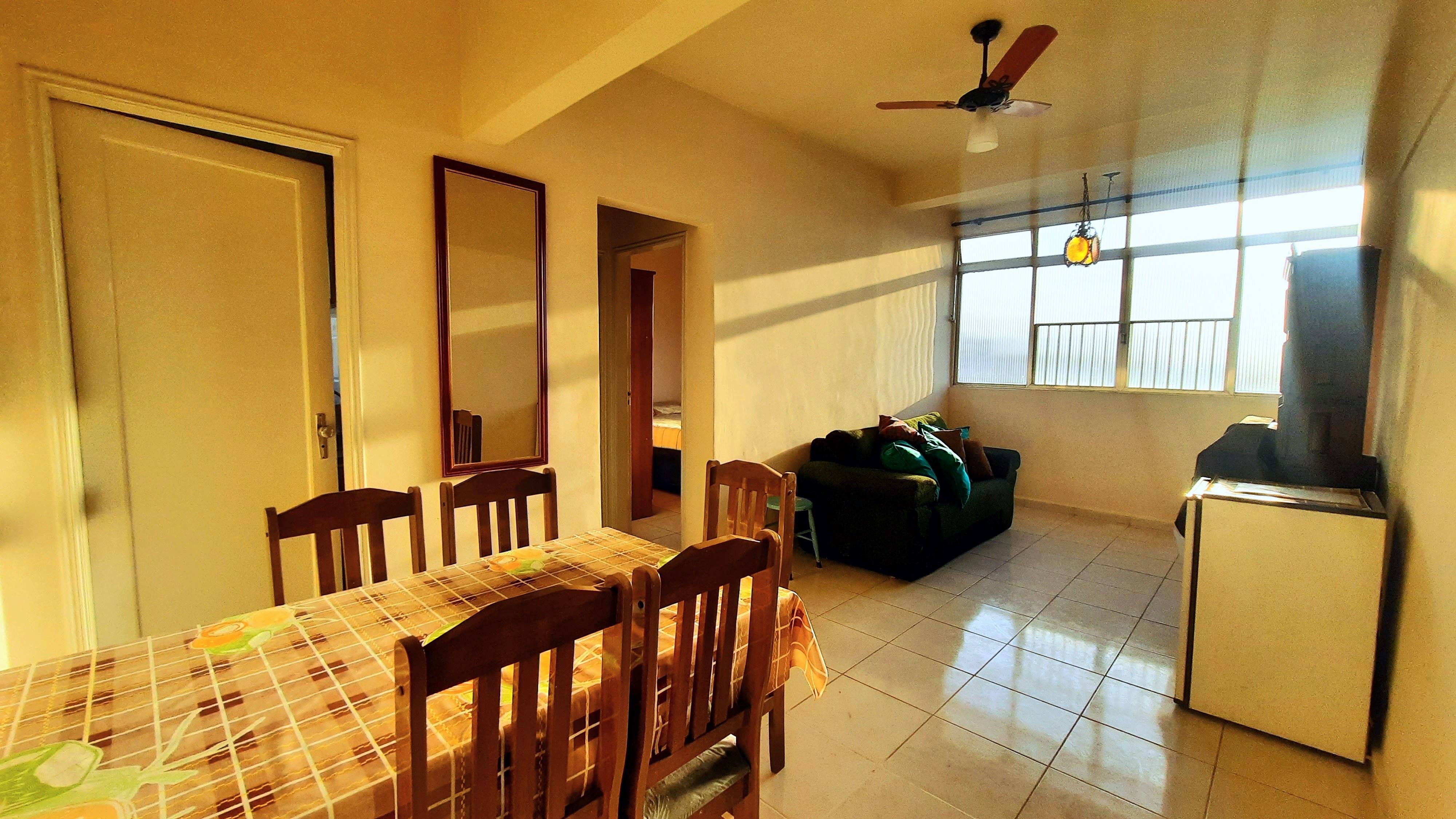 Apartamento com 1 Quarto à Venda ou Locação, 46 m²em Itararé - São Vicente