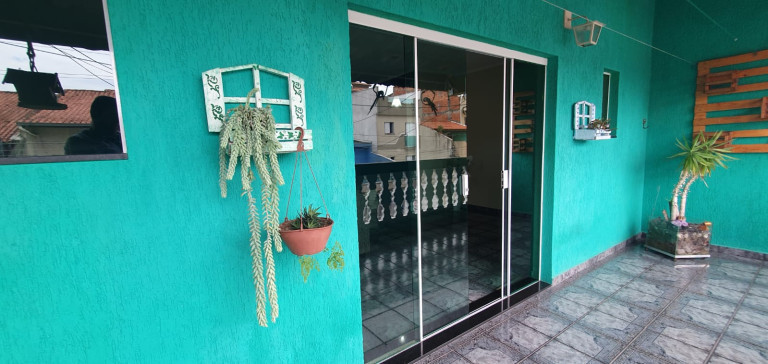 Imagem Sobrado com 3 Quartos à Venda, 272 m²em Jardim Las Vegas - Santo André