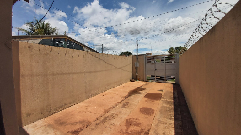 Imagem Casa com 2 Quartos à Venda,  em Jardim São Conrado - Campo Grande
