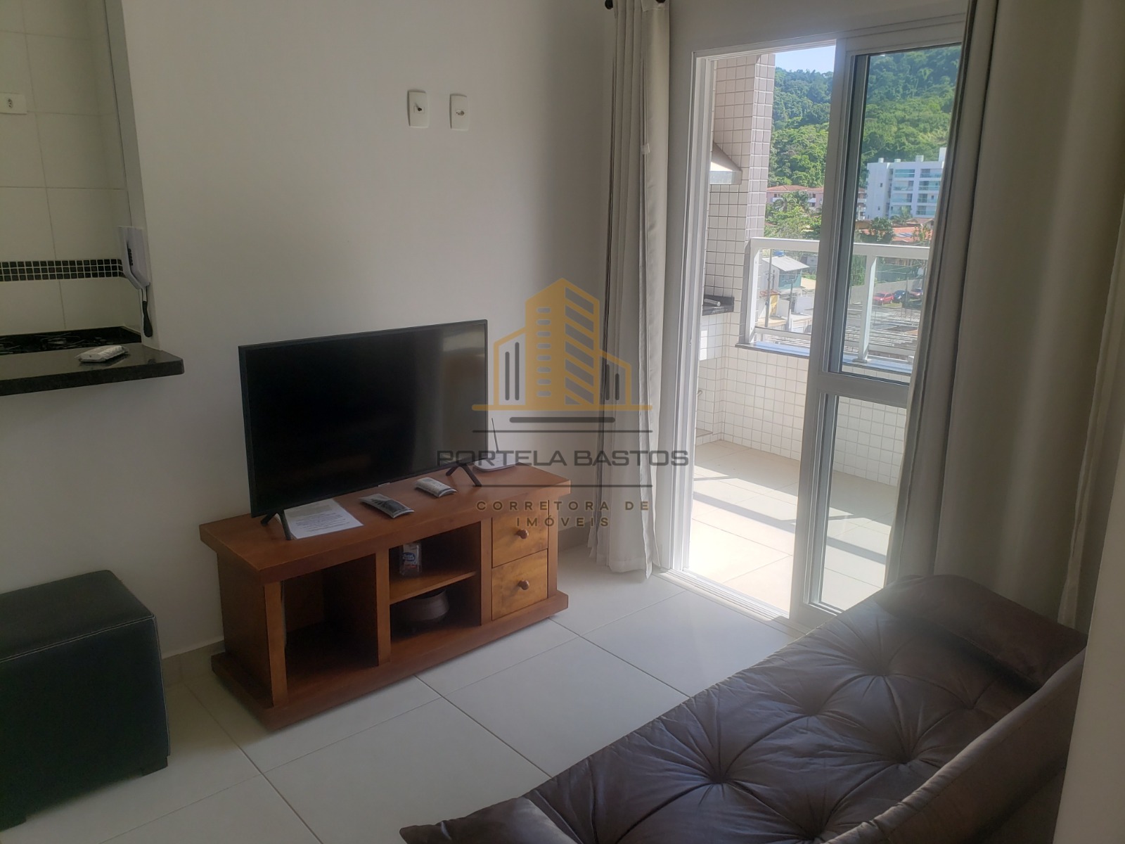 Imagem Apartamento com 2 Quartos à Venda, 56 m²em Toninhas - Ubatuba