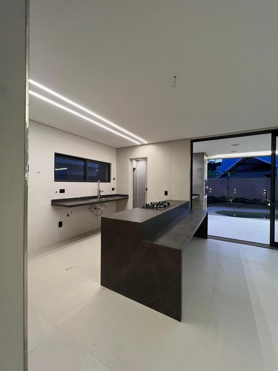 Imagem Casa de Condomínio com 4 Quartos à Venda, 239 m² em Vargem Fria - Jaboatão dos Guararapes
