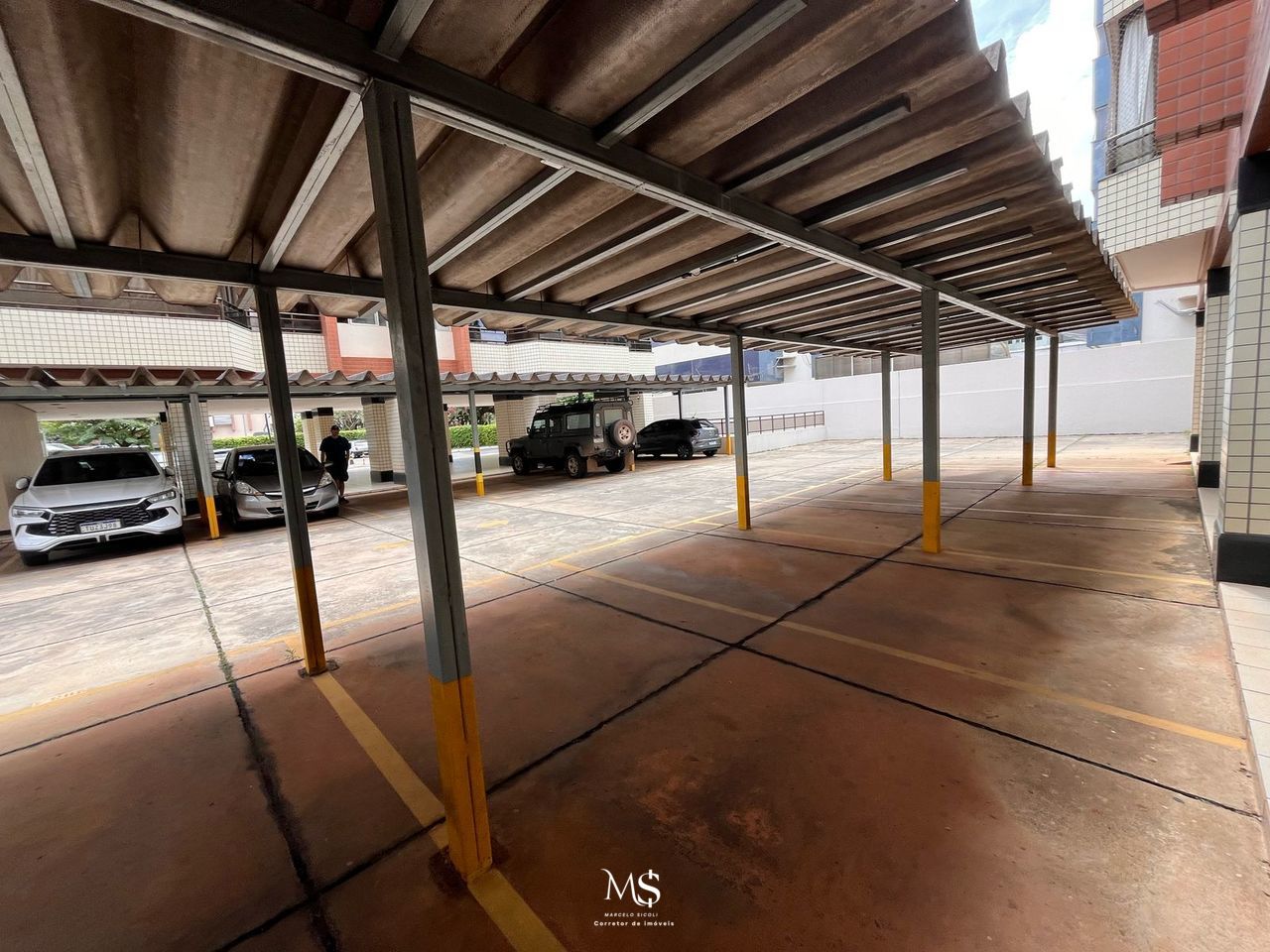 Imagem Apartamento com 2 Quartos à Venda, 84 m² em Setor Sudoeste - Brasília