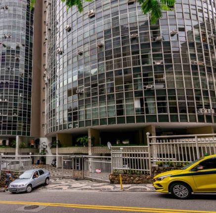Imagem Apartamento com 2 Quartos à Venda, 92 m² em Copacabana - Rio de Janeiro Imagem Apartamento com 2 Quartos à Venda, 92 m² em Copacabana - Rio de Janeiro