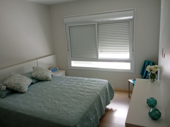 Imagem Apartamento com 2 Quartos à Venda, 66 m² em Petrópolis - Porto Alegre