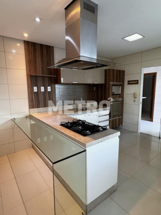 Imagem Casa com 3 Quartos à Venda, 260 m² em Cidade Universitária - Petrolina Imagem Casa com 3 Quartos à Venda, 260 m² em Cidade Universitária - Petrolina