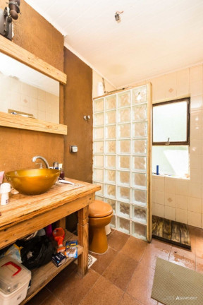 Imagem Imóvel com 3 Quartos à Venda, em Campo Novo - Porto Alegre Imagem Imóvel com 3 Quartos à Venda, em Campo Novo - Porto Alegre