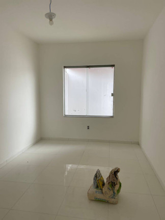 Imagem Casa com 2 Quartos à Venda, 176 m² em Mangabeira - Feira De Santana