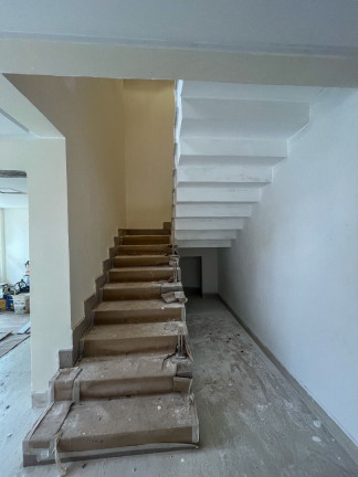 Imagem Sobrado com 4 Quartos à Venda, 315 m² em Jardins Bolonha - Senador Canedo