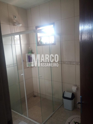 Imagem Casa com 3 Quartos à Venda, 360 m² em Paranaguamirim - Joinville Imagem Casa com 3 Quartos à Venda, 360 m² em Paranaguamirim - Joinville