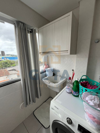 Imagem Apartamento com 2 Quartos à Venda, 83 m² em Areias - Camboriú