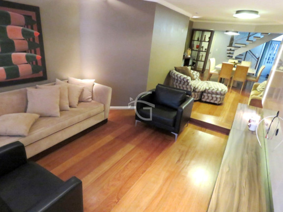 Imagem Imóvel com 3 Quartos à Venda, 389 m² em Centro - Joinville Imagem Imóvel com 3 Quartos à Venda, 389 m² em Centro - Joinville