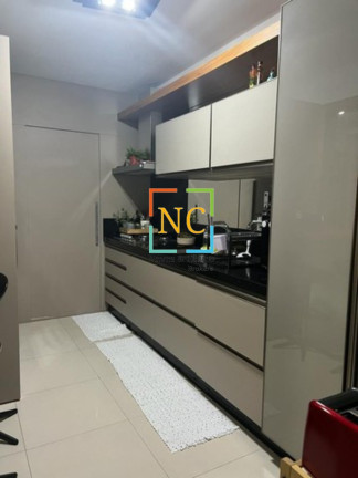 Apartamento com 3 Quartos à Venda, 100 m² em Barreiros - São José