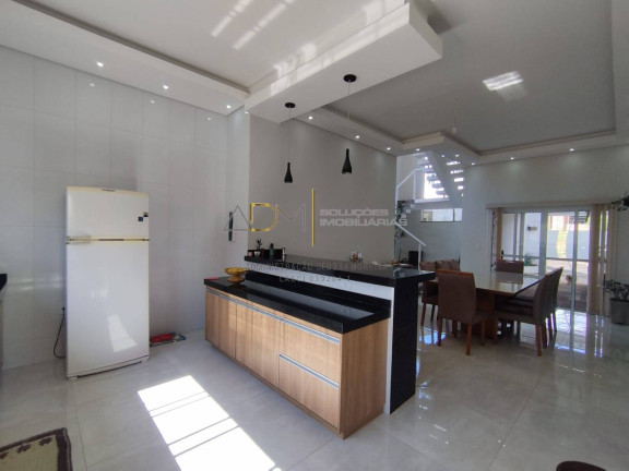 Imagem Casa com 5 Quartos à Venda, 372 m² em Jardim Chácara Dos Pinheiros - Botucatu