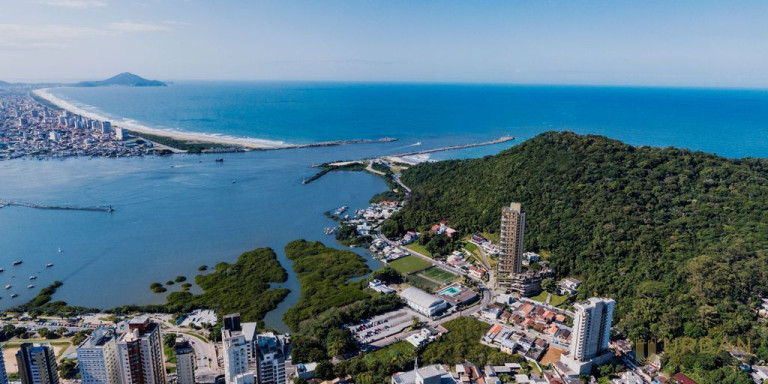 Imagem Apartamento com 3 Quartos à Venda, 125 m² em Fazenda - Itajaí Imagem Apartamento com 3 Quartos à Venda, 125 m² em Fazenda - Itajaí