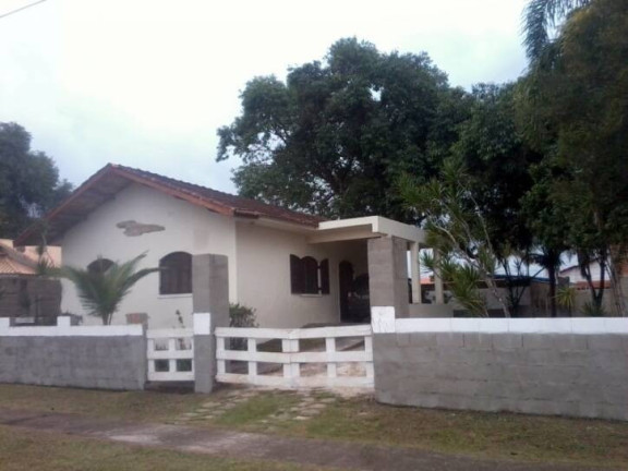 Imagem Casa com 2 Quartos à Venda, 1.081 m² em Convento Velho - Peruíbe