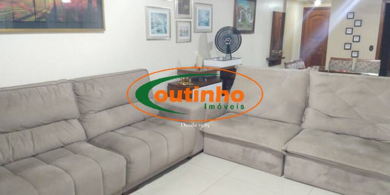 Imagem Apartamento com 4 Quartos à Venda, 151 m² em Grajaú - Rio De Janeiro Imagem Apartamento com 4 Quartos à Venda, 151 m² em Grajaú - Rio De Janeiro