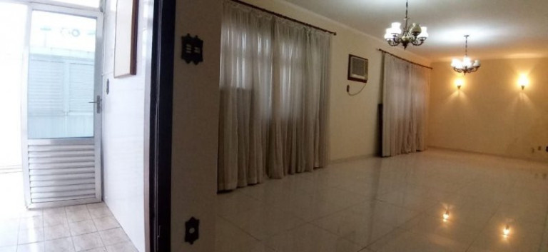 Imagem Casa com 3 Quartos para Alugar, 200 m² em Aparecida - Santos
