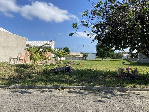 Imagem Terreno à Venda, 360 m² em Lagoinha - Araruama Imagem Terreno à Venda, 360 m² em Lagoinha - Araruama