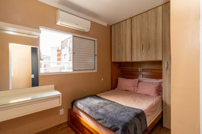 Imagem Casa com 3 Quartos à Venda, 125 m² em Jardim Marilu - São Paulo Imagem Casa com 3 Quartos à Venda, 125 m² em Jardim Marilu - São Paulo